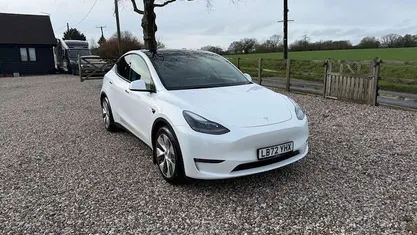 Used Tesla Model Y Long Range AWD 286 kW (389 HP) 2025 SUV