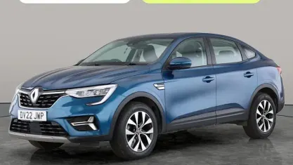 Used Renault Arkana Iconic 140 HP (102 kW) 2022 Blue SUV