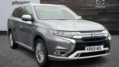 Grey Used 2020 Mitsubishi Outlander P-HEV SUV | £13,569 (Fair price)
