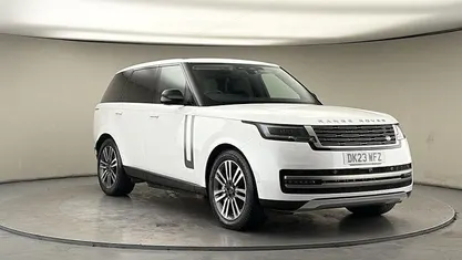 Used Land Rover Range Rover SE 441 HP (324 kW) 2023 Ostuni pearl white SUV
