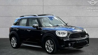 Used Mini Cooper Countryman Exclusive 136 HP (100 kW) 2020 Black SUV