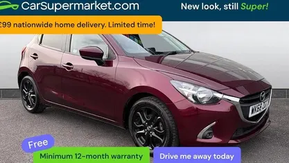 Used Mazda 2 Edition 90 HP (66 kW) 2018 Red Hatchback