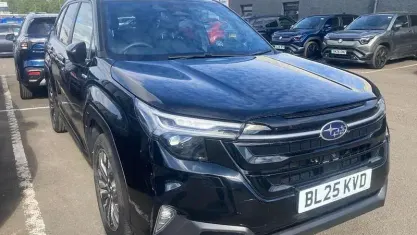Second-hand Subaru Forester 136 CP (100 kW) 2025 Negru SUV