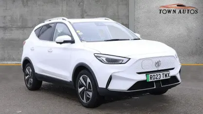 Used MG ZS Trophy 130 kW (177 HP) 2023 White SUV