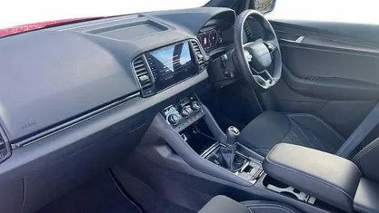 Used Skoda Karoq SportLine 150 HP (110 kW) 2025 SUV