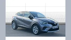 Used 2022 Renault Captur Iconic SUV | £16,477 (Fair price)