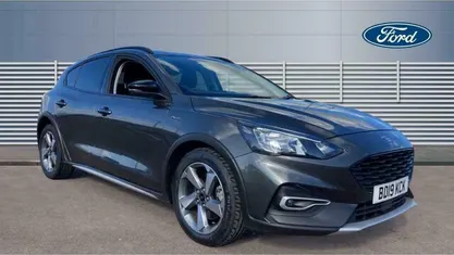 Used Ford Focus Active 125 HP (91 kW) 2019 Grey Hatchback