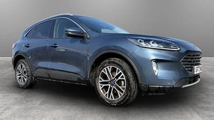 Usado Ford Kuga Titanium 150 HP (110 kW) 2023 SUV