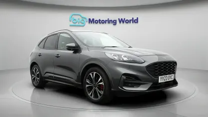 Used Ford Kuga ST-Line X 190 HP (139 kW) 2023 Grey SUV