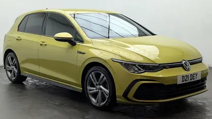 Used VW Golf VIII R-line 131 HP (96 kW) 2021 Hatchback