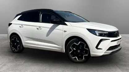 Used Vauxhall Grandland X Ultimate 131 HP (96 kW) 2024 SUV