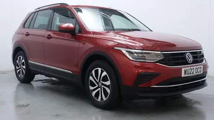 Used VW Tiguan Active 150 HP (110 kW) 2021 Red SUV