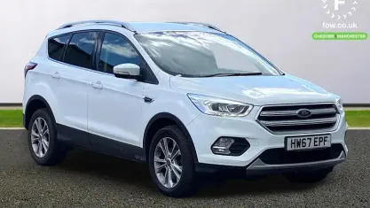 Used Ford Kuga Titanium 150 HP (110 kW) 2017 White SUV