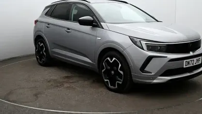 Usado Vauxhall Grandland X Ultimate 131 HP (96 kW) 2024 SUV