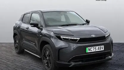 Used Toyota Urban Cruiser Design 127 kW (174 HP) 2026 Grey SUV
