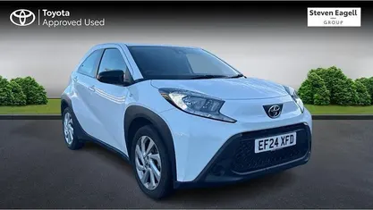 Used Toyota Aygo X PURE 72 HP (52 kW) 2025 SUV