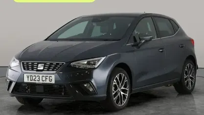Usata Seat Ibiza XCELLENCE Lux 110 CV (80 kW) 2023 Grigio Utilitaria