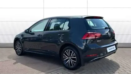 Used VW Golf VII SE 125 HP (91 kW) 2017 Grey Hatchback