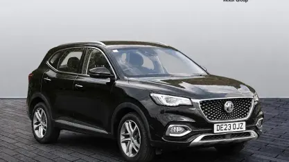 Used MG HS Excite 162 HP (119 kW) 2022 Black SUV