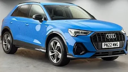 Second-hand Audi Q3 Black Edition 150 CP (110 kW) 2022 Albastru SUV