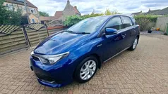 Used 2016 Toyota Auris Hybrid Business Edition Hatchback | £11,799 (Fair price)