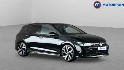 Used VW Golf VIII R-line 150 HP (110 kW) 2024 Hatchback