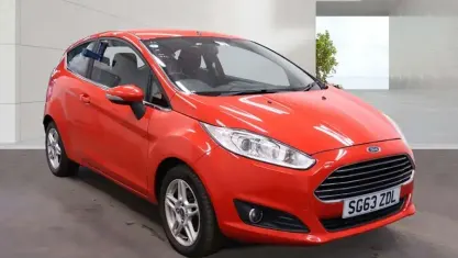 Usado Ford Fiesta Zetec 101 HP (74 kW) 2017 Citadino