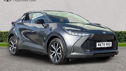 Begagnad Toyota C-HR Design 223 HK (164 kW) 2026 SUV
