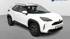 Used 2025 Toyota Yaris Hybrid Design Estate | £21,999 (Good price)