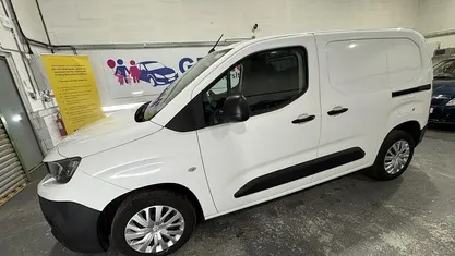 White Used 2021 Peugeot Partner MPV | £8,195 (Good price)