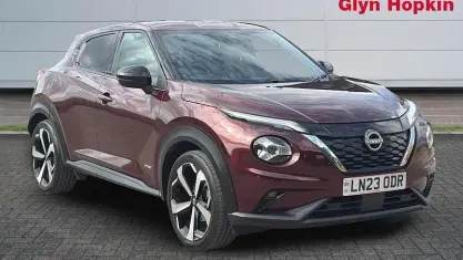 Used Nissan Juke Tekna 143 HP (105 kW) 2023 Red SUV