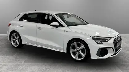 Used Audi A3 Sportback S-Line 150 HP (110 kW) 2021 White Hatchback