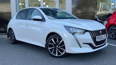 White Used 2020 Peugeot 208 Allure Hatchback | £13,650 (Fair price)