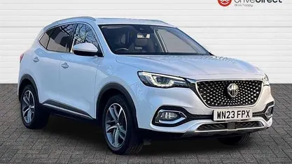 White Used 2023 MG HS Exclusive SUV | £16,495 (Fair price)
