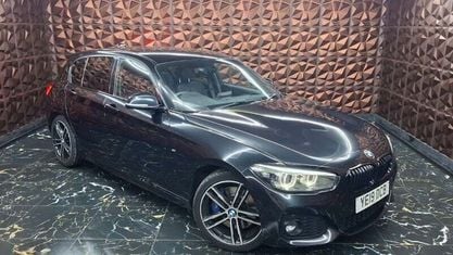 Używany BMW 118 M Sport 150 KM (110 kW) 2019 Czarny Hatchback