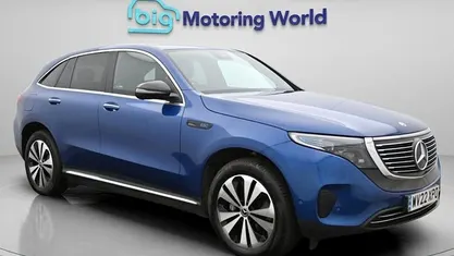 Begagnad Mercedes EQC400 300 kW (408 HK) 2022 Blå SUV