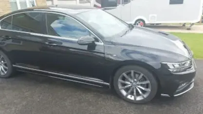Begagnad VW Passat R-line 150 HK (110 kW) 2020 Svart Sedan