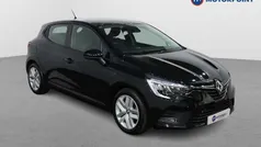 Used 2021 Renault Clio V Play Hatchback | £11,399 (Good price)