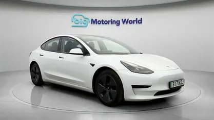 Used 2021 Tesla Model 3 Standard Range Plus Sedan | £14,500 (Fair price)