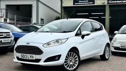 Begagnad Ford Fiesta Titanium 101 HK (74 kW) 2017 Halvkombi