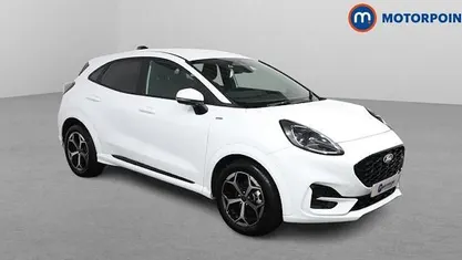 Used 2025 Ford Puma ST-Line Hatchback | £19,999 (Fair price)