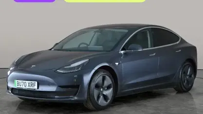 Używany Tesla Model 3 Standard Range 180 kW (245 KM) 2021 Sedan/Limuzyna