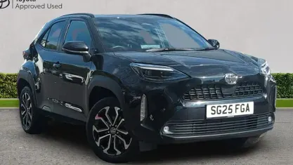 Used Toyota Yaris Cross Design 116 HP (85 kW) 2025 Black SUV