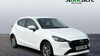 Used Mazda 2 Center-Line 116 HP (85 kW) 2023 White Hatchback