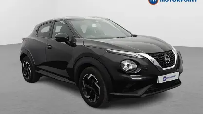 Used Nissan Juke N-Connecta 114 HP (83 kW) 2022 Black SUV