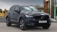 Used 2022 Volvo XC40 R-Design Pro SUV | £26,995 (Fair price)