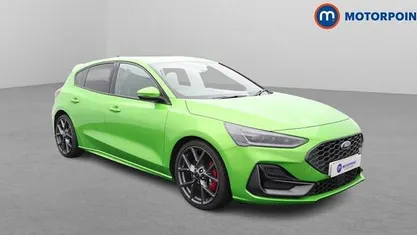 Used Ford Focus ST 280 HP (205 kW) 2024 Hatchback