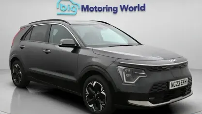 Used Kia e-Niro 150 kW (204 HP) 2023 Grey SUV