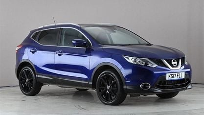 Second-hand Nissan Qashqai Tekna 131 CP (96 kW) 2017 Albastru SUV