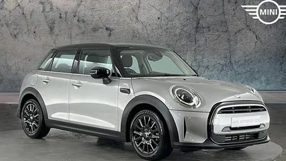 Used Mini Cooper Classic 136 HP (100 kW) 2023 Hatchback